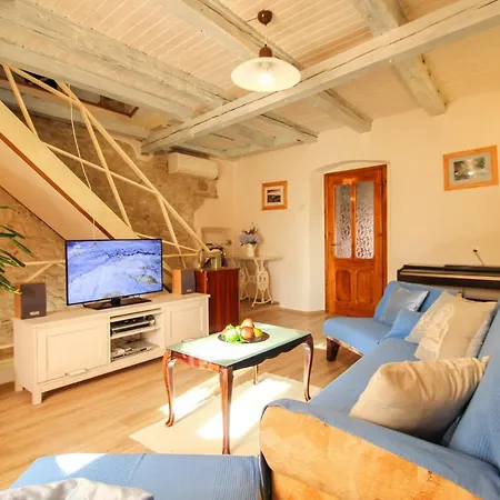 Casa Tina Brtonigla